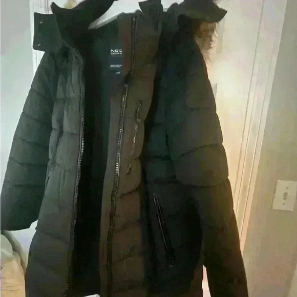 Noize warm winter jacket! Long Parka. - Picture 1 of 3